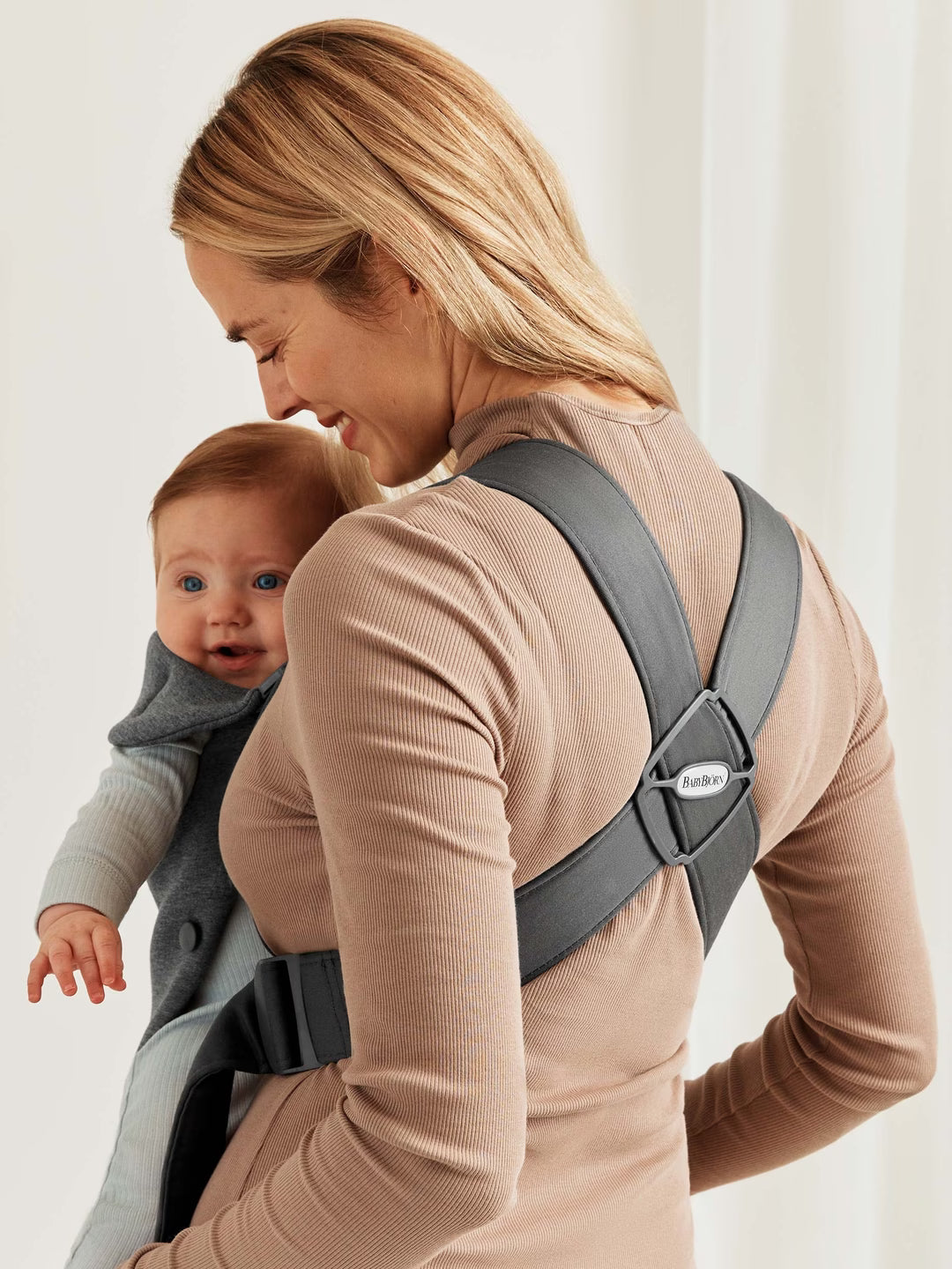 BabyBjorn Mini Carrier